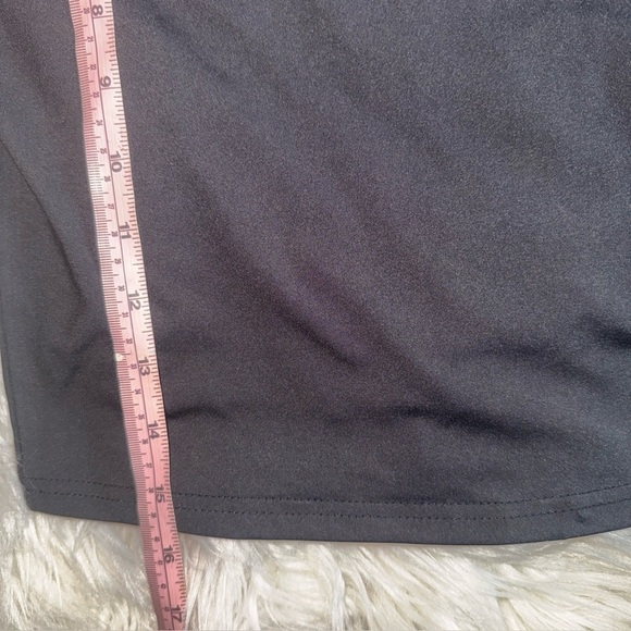 Shein MEYSI KIM Mock Neck Geo & Letter Graphic Slim Swim Crop Tee Size Small - Picture 15 of 16